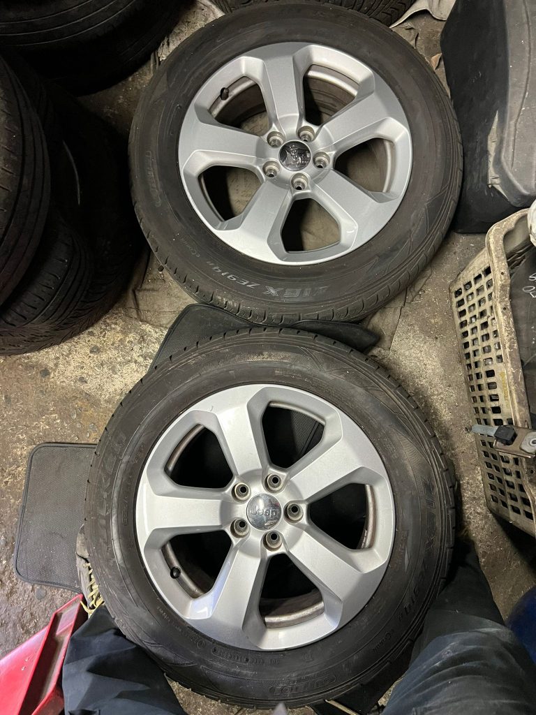 cerchi e gomme jeep compass