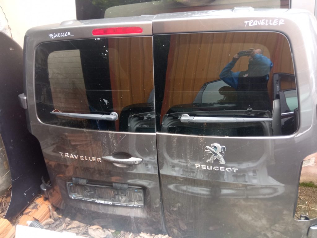 PORTE POSTERIORI PEUGEOT TRAVELLER ANNO 2017