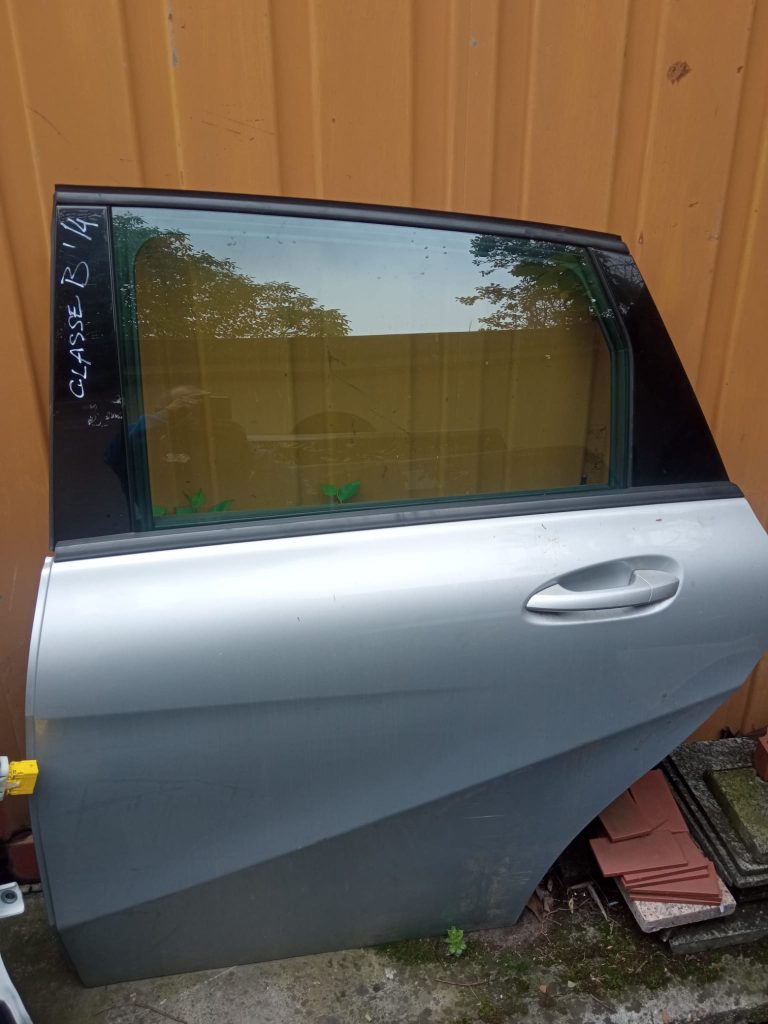 PORTA POSTERIORE SX MERCEDES CLASSE B ANNO 2014
